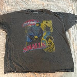 DISCONTINUED URBAN OUTFITTERS TEE